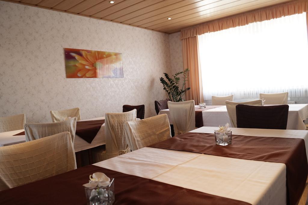 Pension Huhn Angersbach Zewnętrze zdjęcie